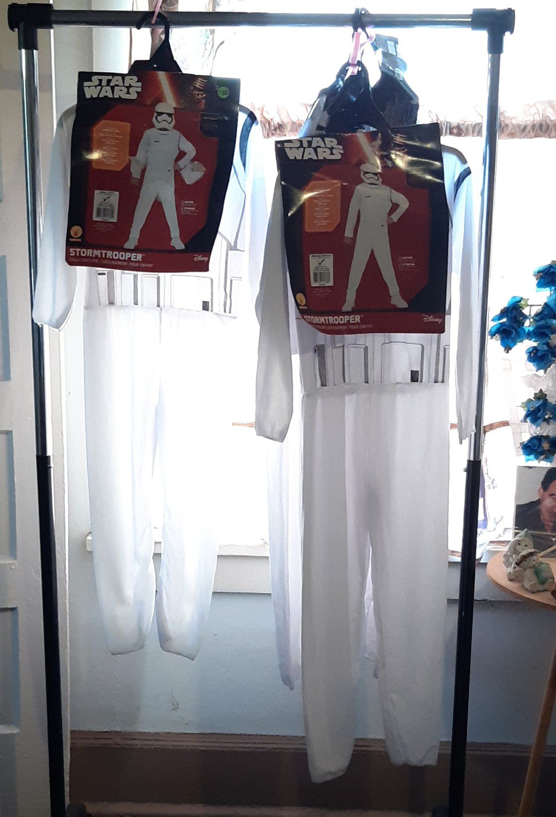 New! Children's Dress Up Costumes (Star Wars-Stormtrooper) Sold Year-round! Central Near Montana/Copia 