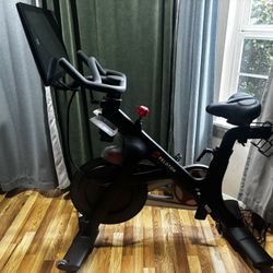 Peloton Bike 