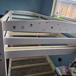 Twin Bunket Beds