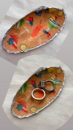 Shells jewelry holders