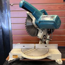Makita 10” Miter Saw