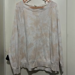 Women’s sweatshirt