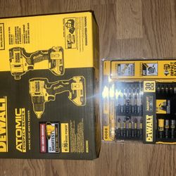 Dewalt Drill Set 
