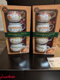NEW in box Soup Dishes (Mix Not included)