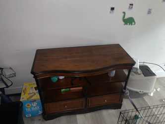Entertainment center