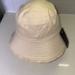 Cream Prada Bucket Hat Fashion 2023 Designer 