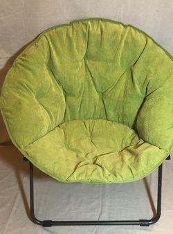 Round Saucer Chair with Metal Frame