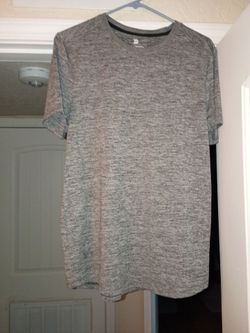 Men's size small