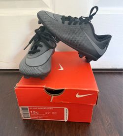 Nike Bravata II FG Kids Soccer Cleats - Black/Grey