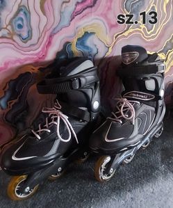 Roller blades