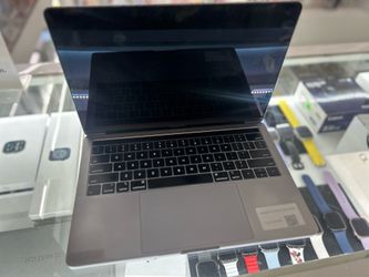 MacBook Pro 2019 1TB 16GB i5