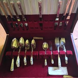 Vintage Milady Community Silverplate Silverware Set in Original Chest