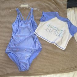 Girls bikini set Size S (6)