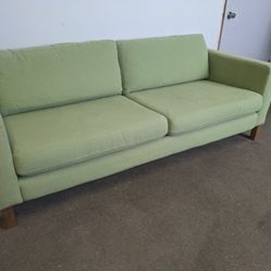 Couch - Free delivery 