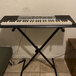 Casio Piano LK-260