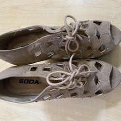 Soda Ran Oat Cutout Lace Up Platform Wedge 