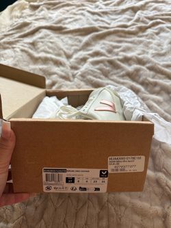 VEJA Women’s Campo Low Top Sneakers