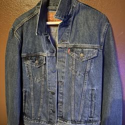 Levi’s Jean Jacket 
