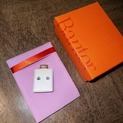 10k White Gold Cubic Zirconia Earrings 