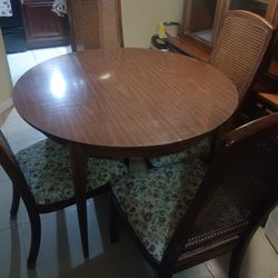 Dining Room Table With 4 Chairs