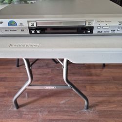 Pioneer DVD/CD DV-563A Player