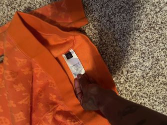 LV Sweater Orange for Sale in Tampa, FL - OfferUp