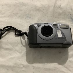 Kodak DC 280 2.0MP Digital Camera - Black Silver UNTESTED ( Storage B)