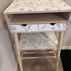 Makeup Vanity with Chair & Mirror.