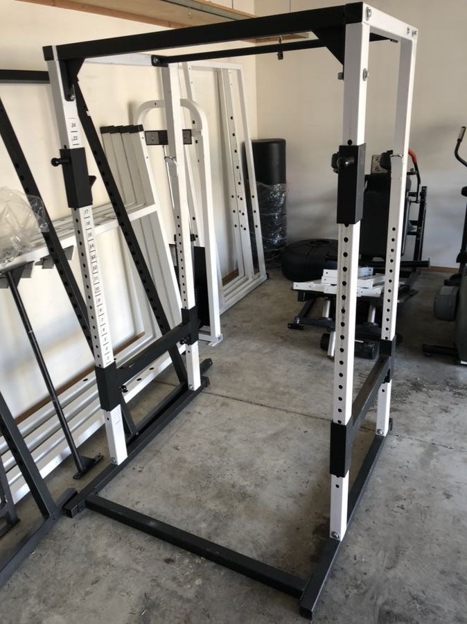 Parabody Serious Steel Squat Rack for Sale in Tacoma WA OfferUp