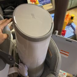 Baby Diaper Trash Can 