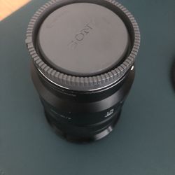 Sony E PZ 18-105mm F/4 G OSS Lens 