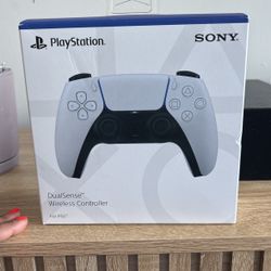 PlayStation 5 Brand new In Box With Controller 