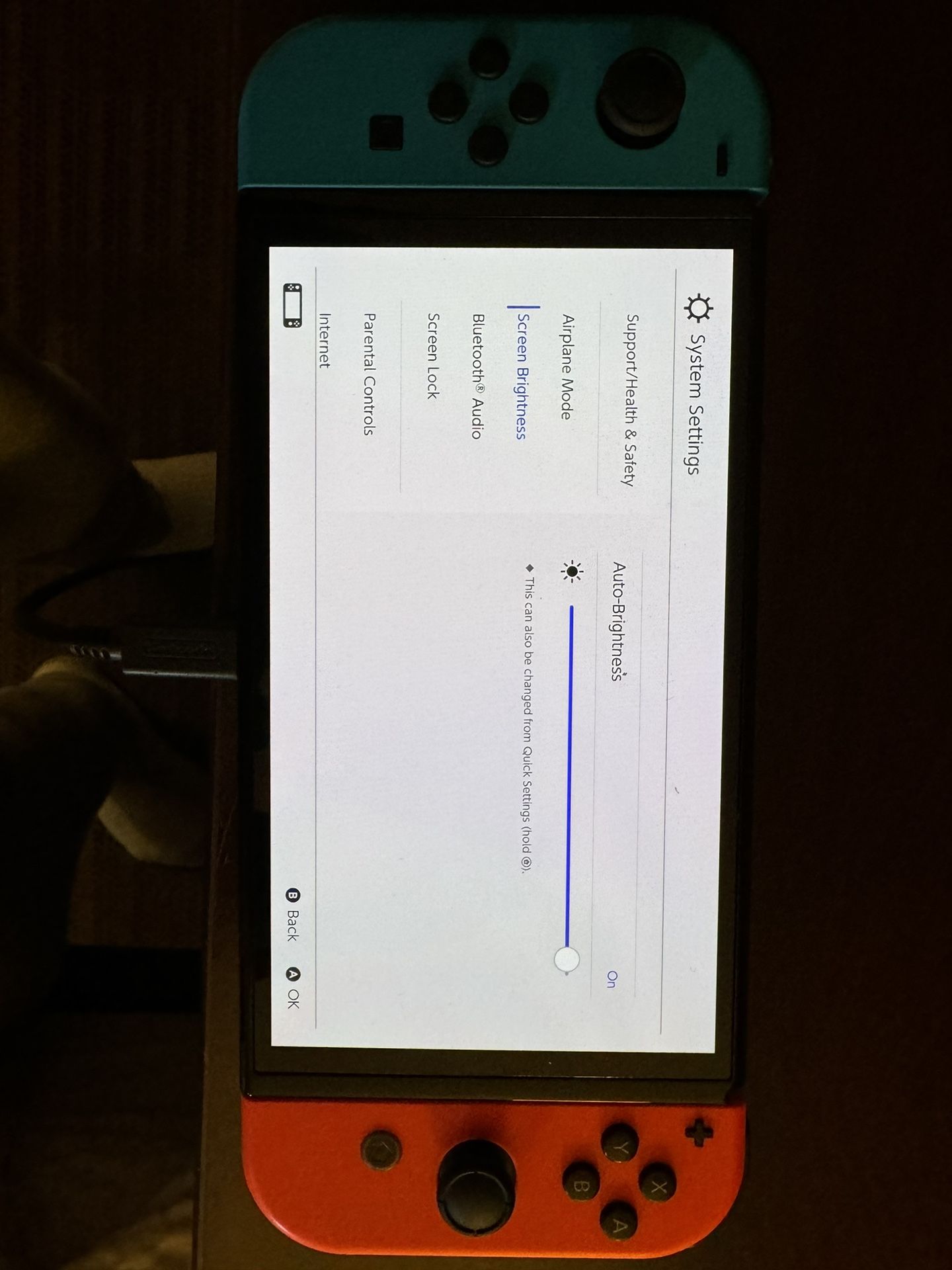 Nintendo Switch 