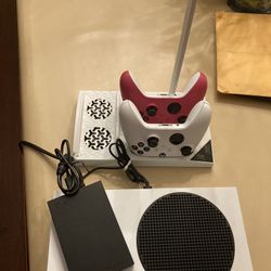 Xbox series S an 2tb External hard drive WITH FREE 42" LED TV WITH REMOTE