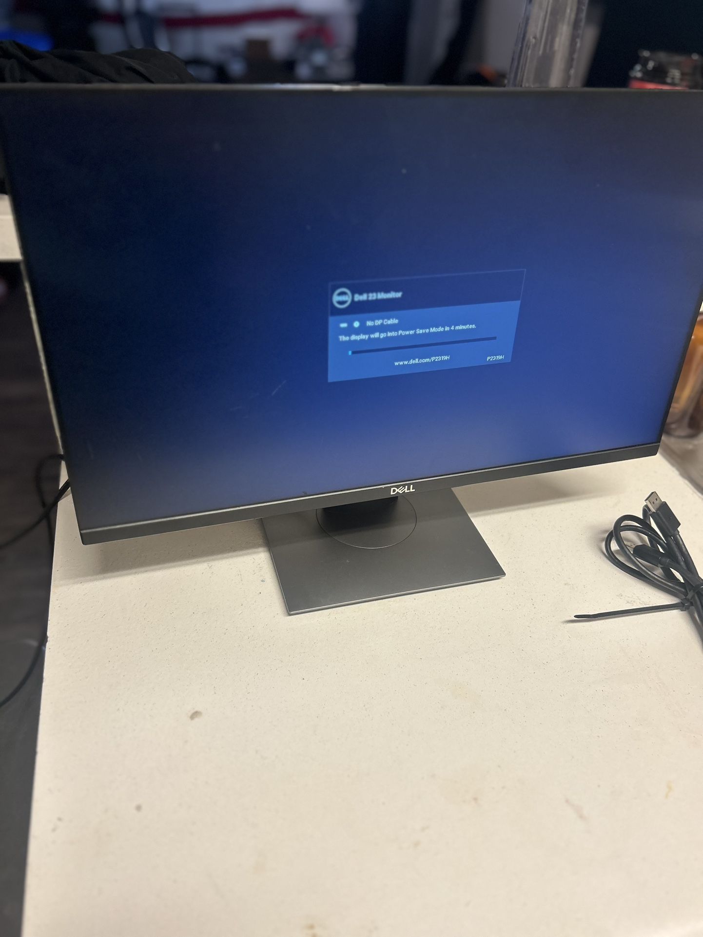Dell P2419H Widescreen 1080p Display