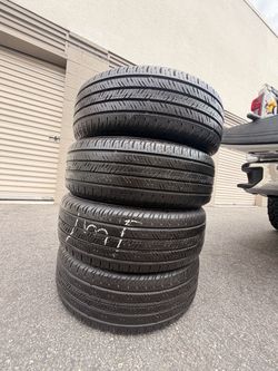 205/65/16 Continental ContiProcontact 60-70% tread (4)