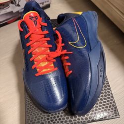 Kobe V Caitlin Clark US10.5