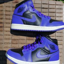 Women's Air Jordan 1 Mid Wmn Size 6