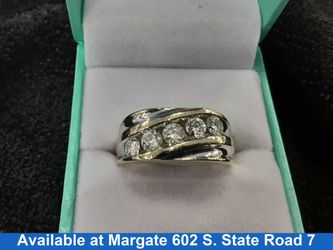 Ring - Wedding Band - White Gold 14k (.585) 10.1 grams Size 8