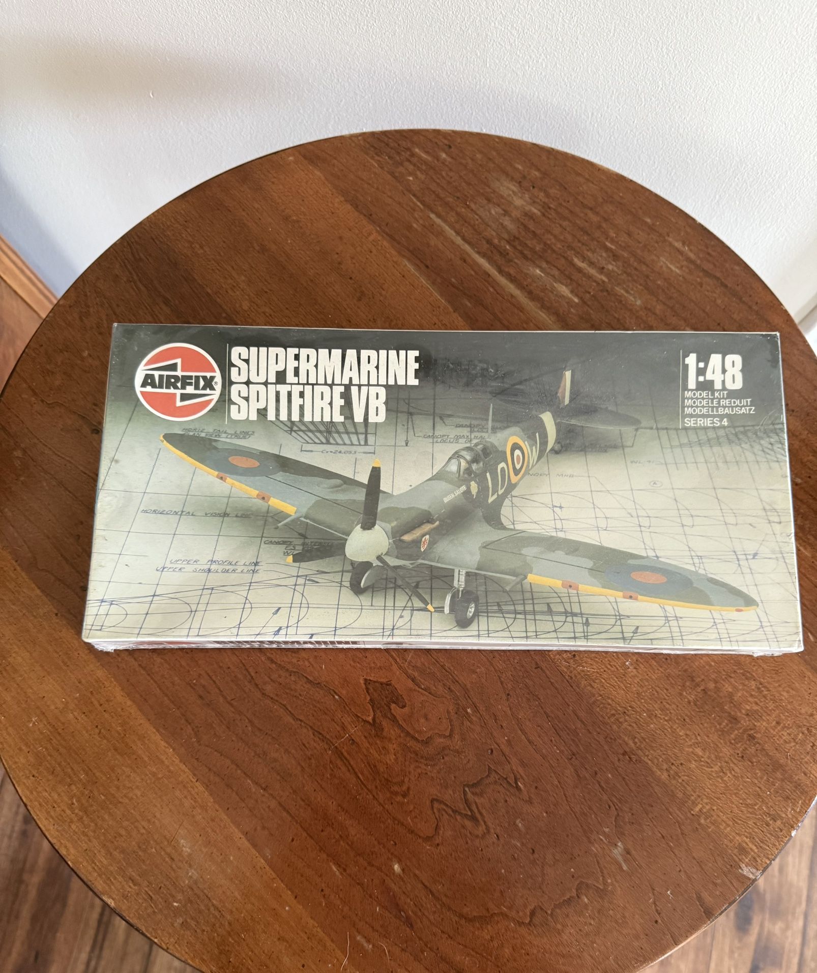 Airfix Supermarine Spitfire VB 1/48 Model Kit Factory Sealed Airplane WWII