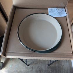 Deep Dish bakeer