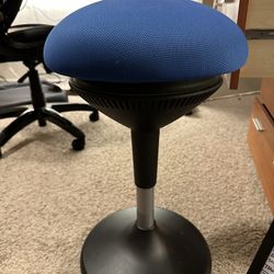 Uplift Desk Stool 