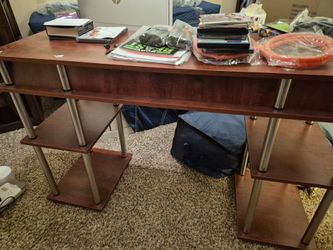 Computer desk