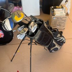 Golf Set Titleist Forged 681 Irons  