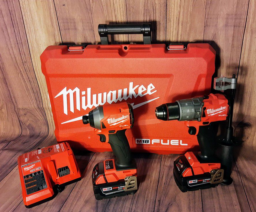 Milwaukee 2997-22 M18 FUEL Brushless Cordless Hammer Drill/Impact/Driver Kit


