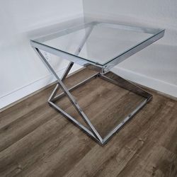 2 side tables and coffee table