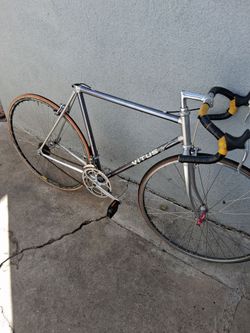 Vintage vitus road bike