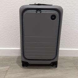 Monos Carry On Pro