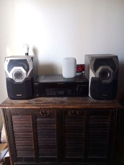 2 Speakers for sale
