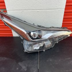 2019-2020-2021 -2022 Toyota Prius Headlight Led RIGHT PASSENGER Oem 